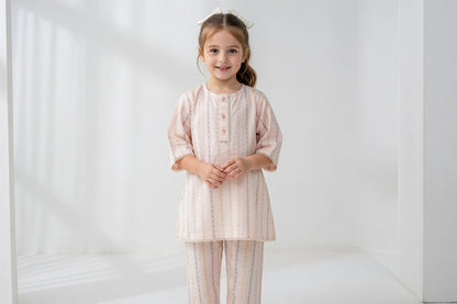 NOOR PINK